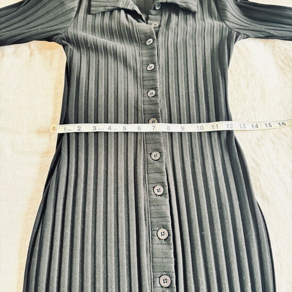 Good American ribbed Black Button-Down‎ Dress 0 90’s, goth, sexy - Picture 9 of 11